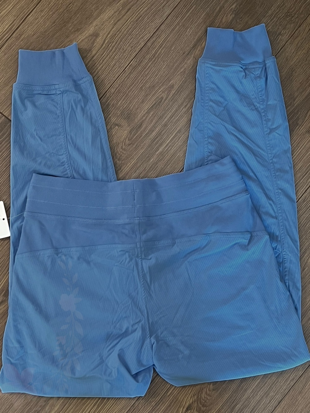 Lululemon Dance Studio Joggers Mid-Rise NWT 6 - Picture 2 of 5